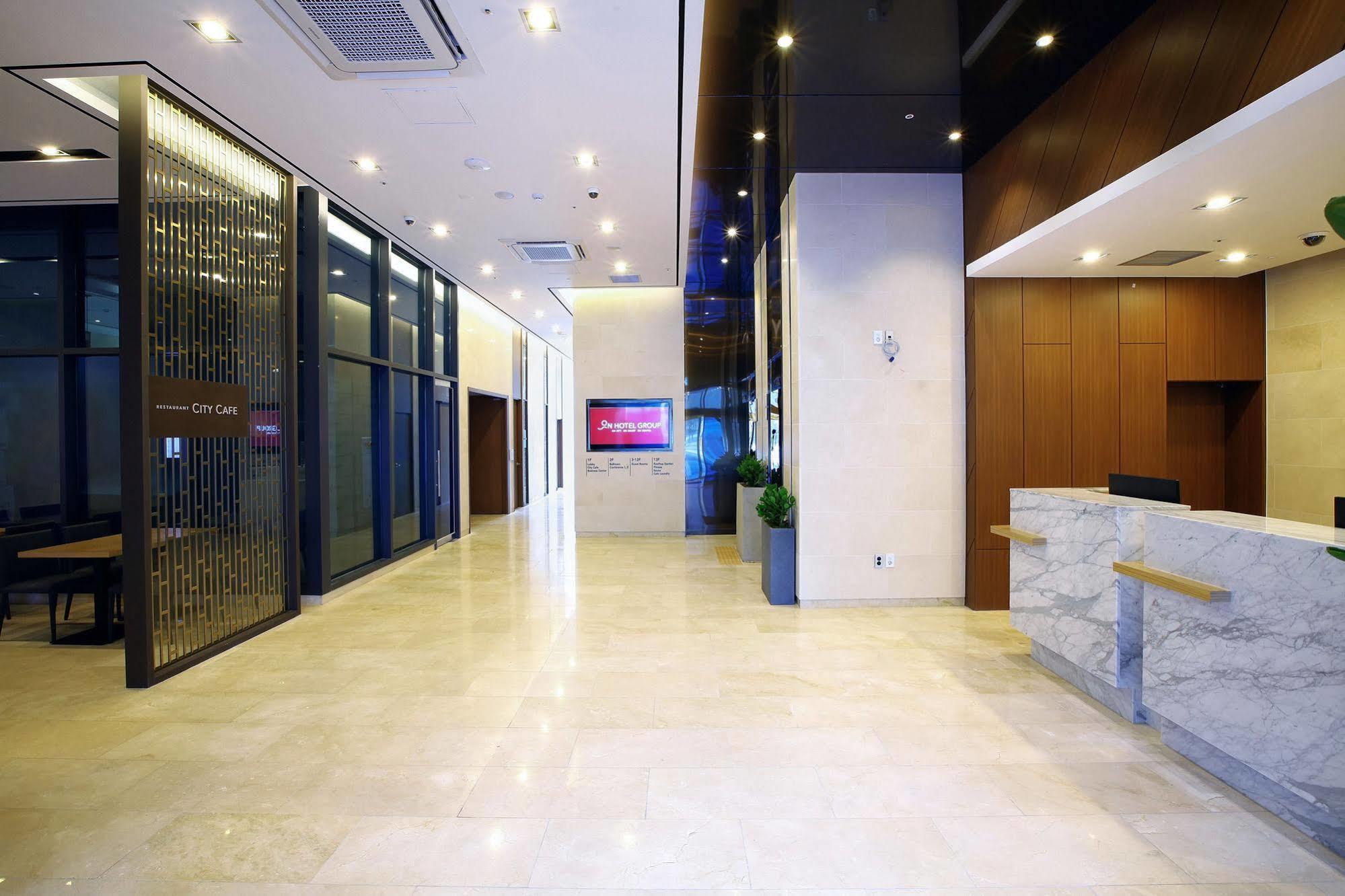 On City Hotel Cheonan Eksteriør billede